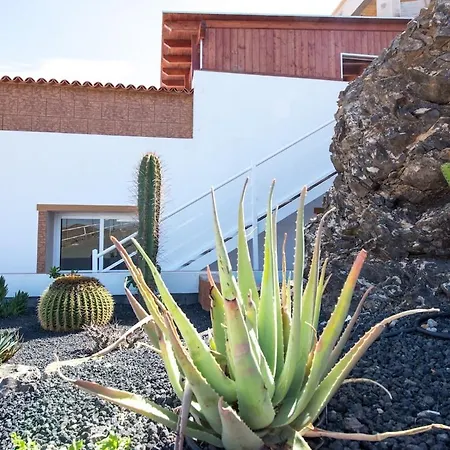 Casa Victoria - Large Terrace With Sea View Las Playas